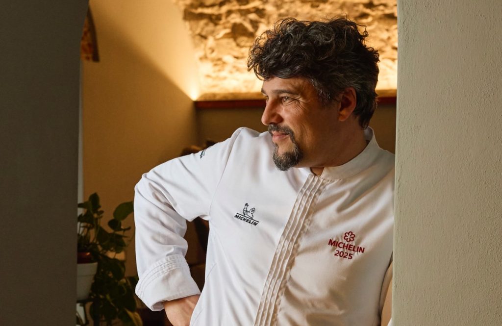 Giacomo Devoto alla Locanda De Banchieri di Fosdinovo tra casale, orto e cucina di Lunezia