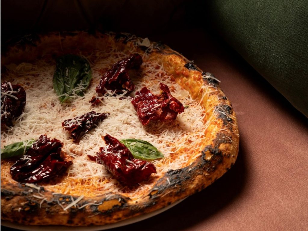 P2Ø Evolution a Lavello, nuova pizzeria contemporanea nel cuore di Borgo Forentum