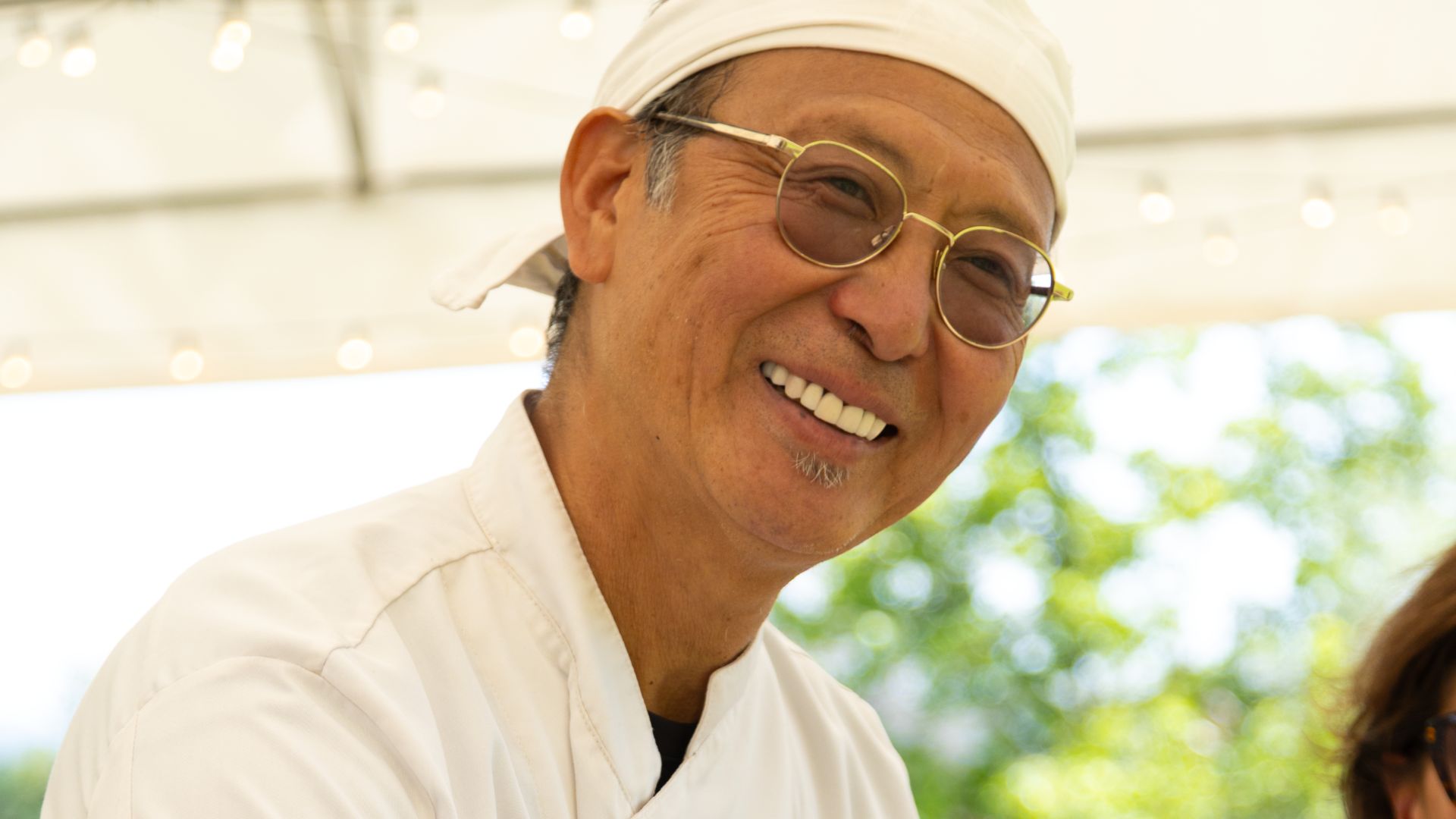 Lo chef Roberto Okabe